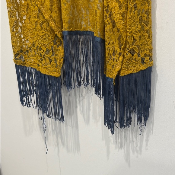 LuLaRoe Mustard Gold Lace Short Sleeve Cardigan French blue Fringe large duster - Picture 6 of 7
